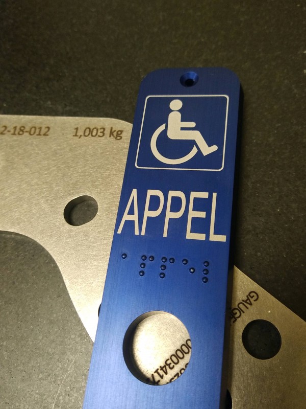 Entreprise spécialisée en Marquage laser de pièces métalliques et plastiques en serie sur lille