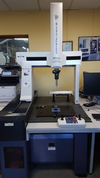 MMT Mitutoyo Crysta-Apex S 574 chez Serelec